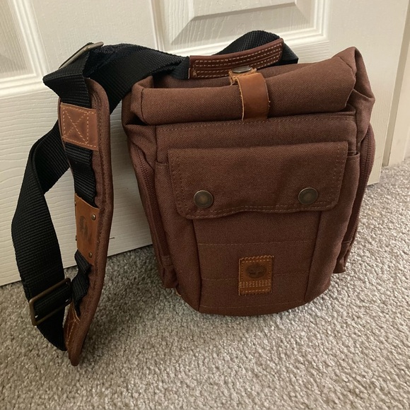 Timberland Brown Canvas Camera Bag Crossbody Bag Roll Top Bag - Picture 1 of 7